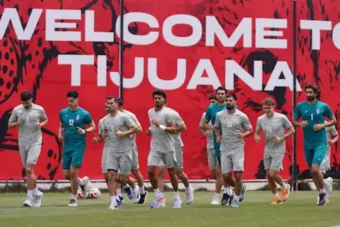 منافس مصر.. العثور على "جثة" بالقرب من معسكر منتخب إيران